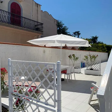Peonia Luxury Hébergement de vacances *